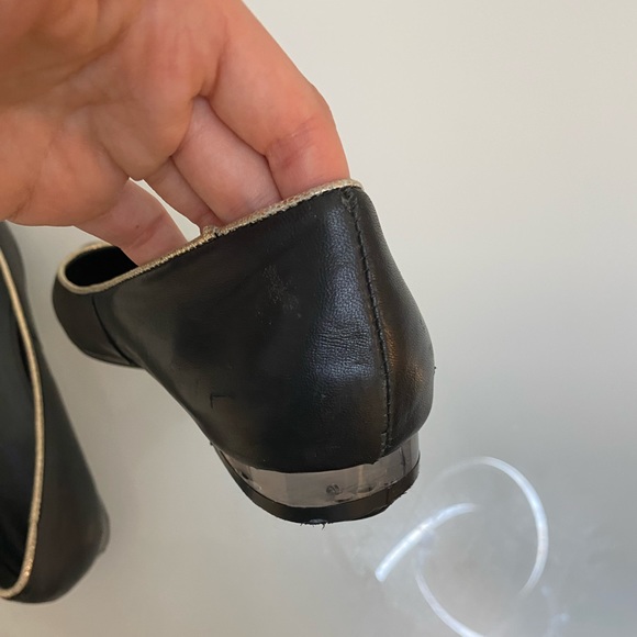 Advendo Women Flats. Size 8. - Picture 5 of 6